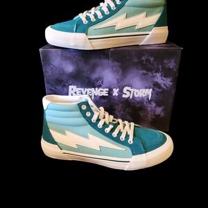 Revenge x Storm unisex sneakers NIB turquoise/Sea Green Size 9